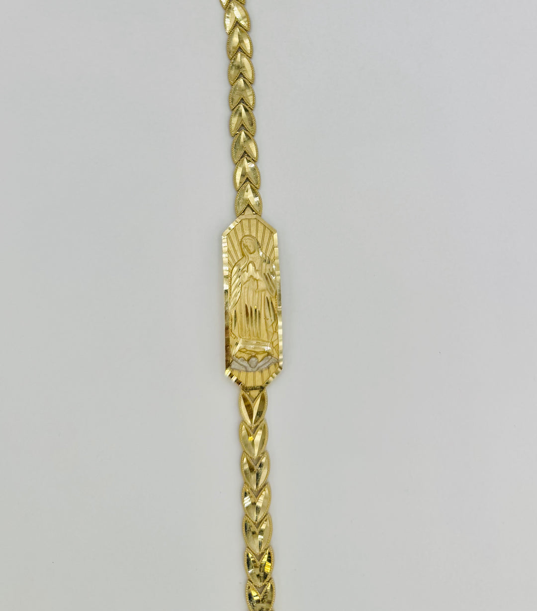 10K GOLD VIRGIN MARRY DIA CUT BRACELET