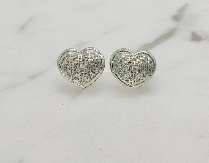 10K GOLD HEART DIAMOND STUDS