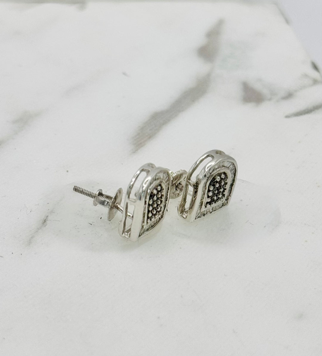 10K GOLD BLACK DIAMOND STUDS