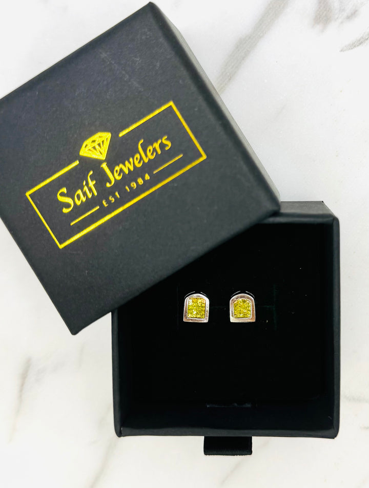 14K GOLD PRINCESSES CUT CANARY DIAMOND STUDS