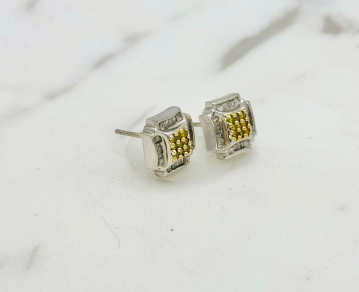 14K GOLD PRINCESSES CUT CANARY DIAMOND STUDS