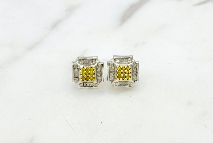 14K GOLD PRINCESSES CUT CANARY DIAMOND STUDS