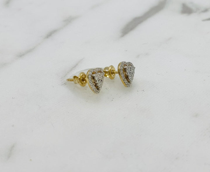 10K GOLD DIAMOND HEART STUDS