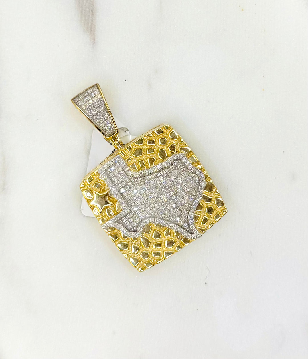 10K GOLD TEXAS DIAMOND PENDANT