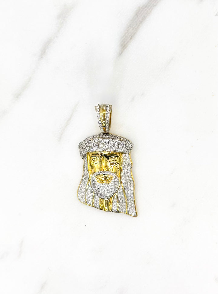 10K GOLD JESUS DIAMOND PENDANT