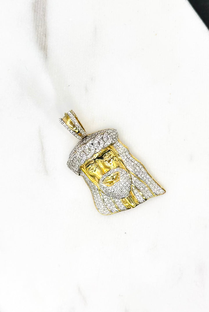 10K GOLD JESUS DIAMOND PENDANT