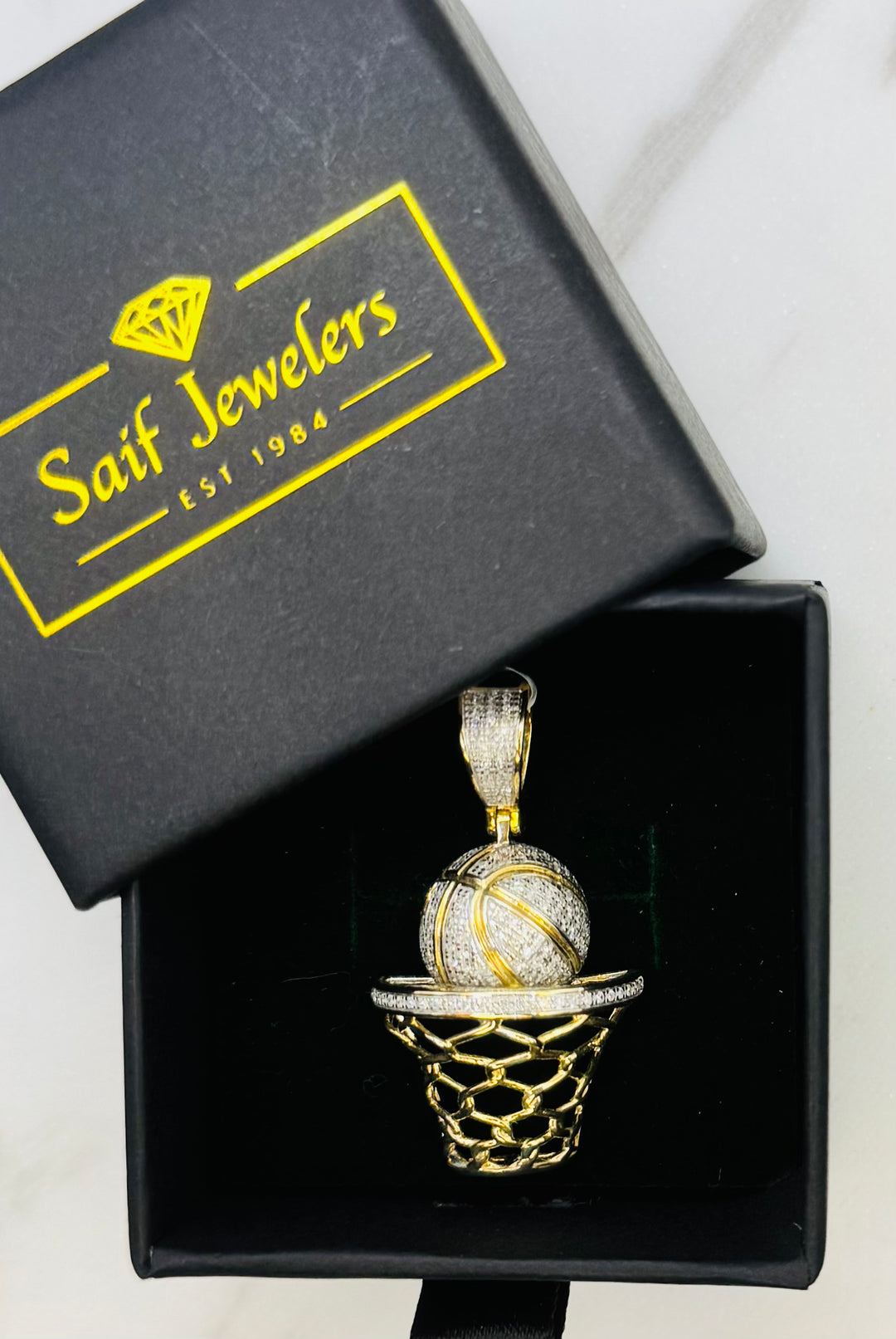 10K GOLD BASKETBALL DIAMOND PENDANT