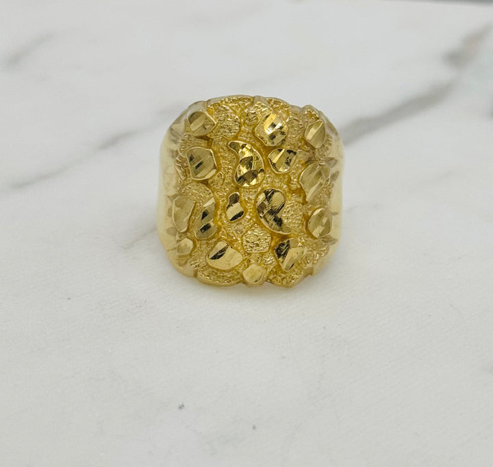 10K GOLD NUGGET RING