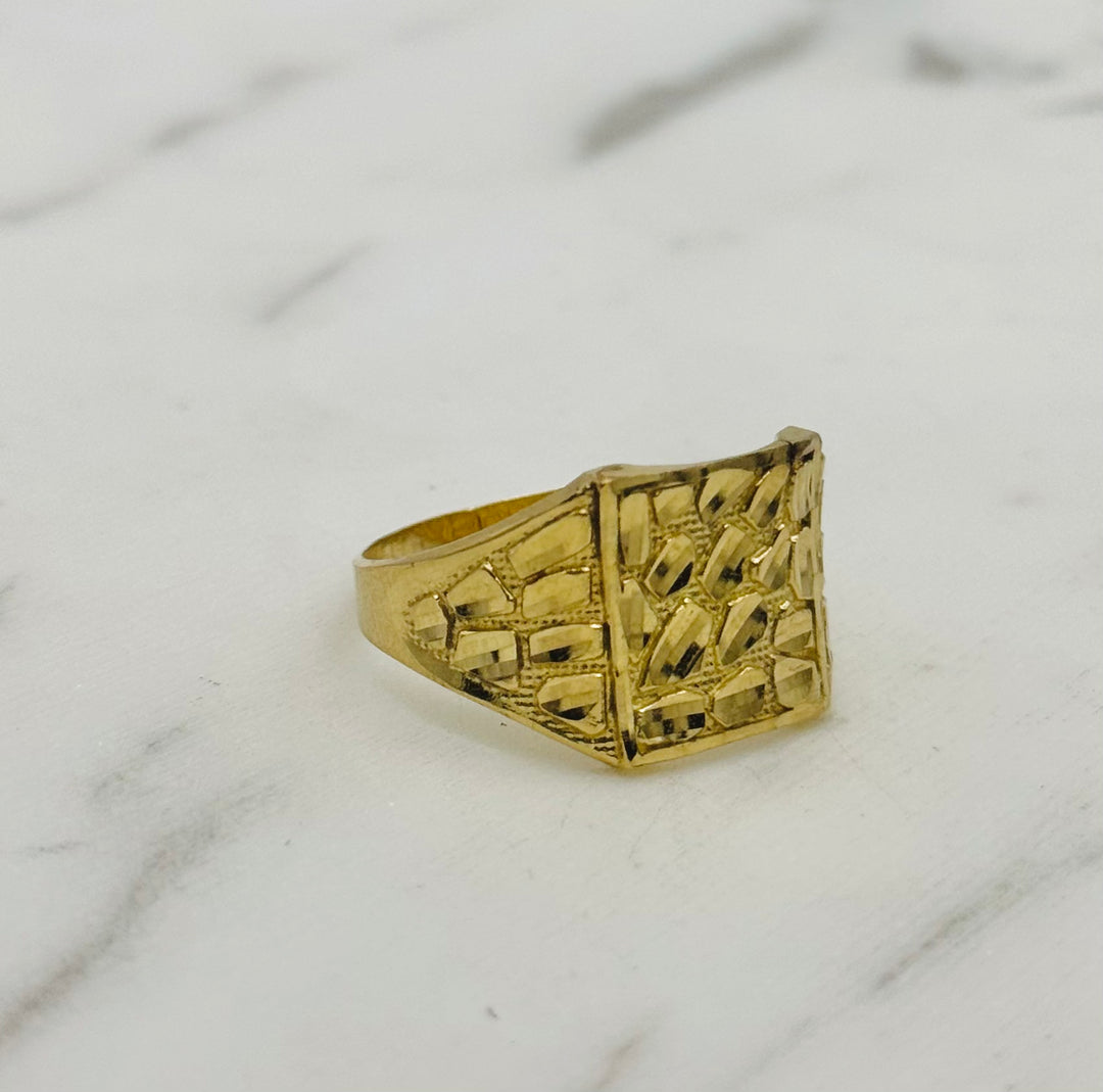 10K GOLD NUGGET RING