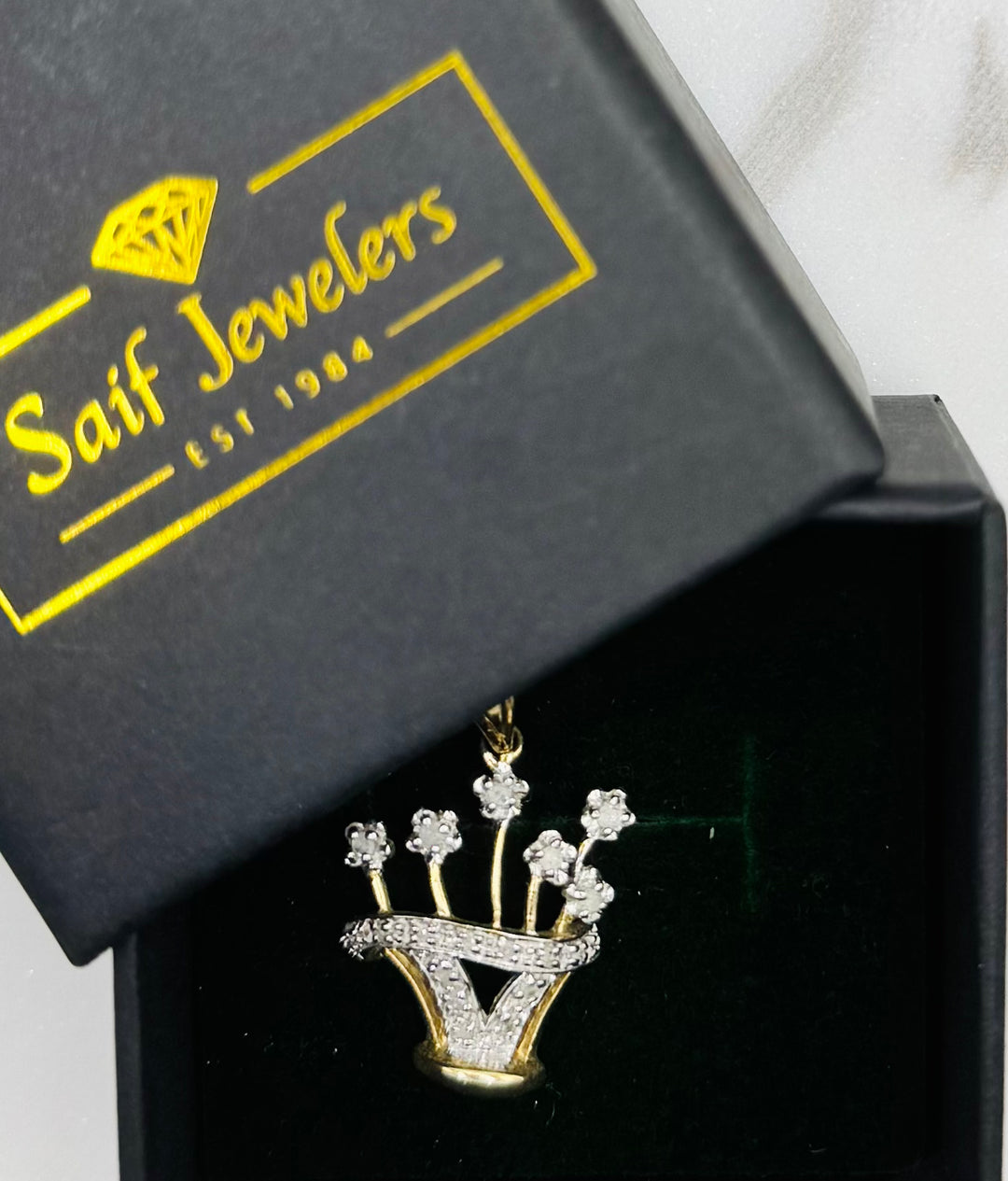 10K GOLD DIAMOND CROWN PENDANT