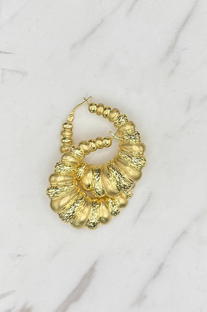 10K GOLD DIAMOND CUT SHRIMP EARRINGS 4.8 GRAMS