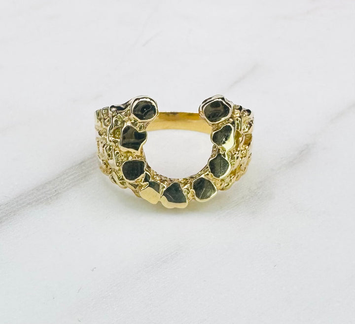 14K GOLD NUGGET CUT HORSE SHOE RING