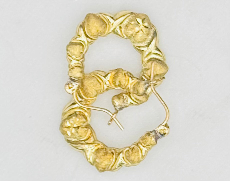 10K GOLD XOXO SHRIMP EARRINGS 1.87 GRAMS