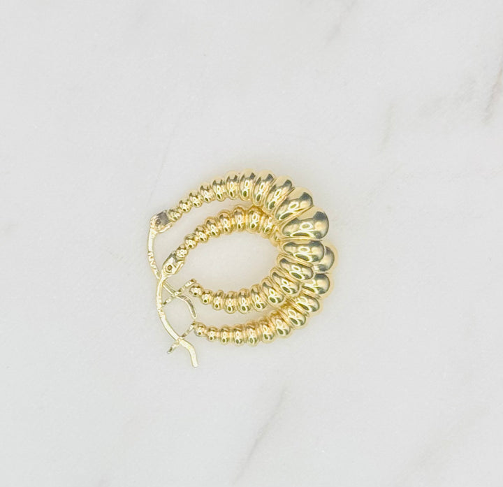 14K Y/G SHRIMP EARRINGS 6.9 GRAMS