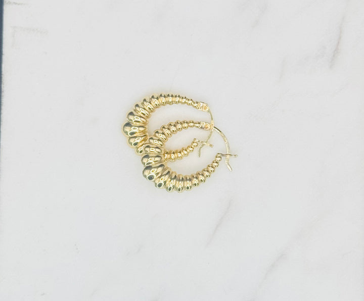 14K Y/G SHRIMP EARRINGS 6.9 GRAMS