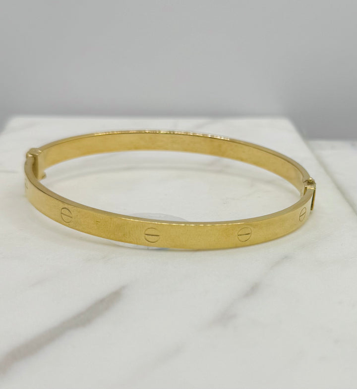 10K YELLOW GOLD LOVE BANGLE