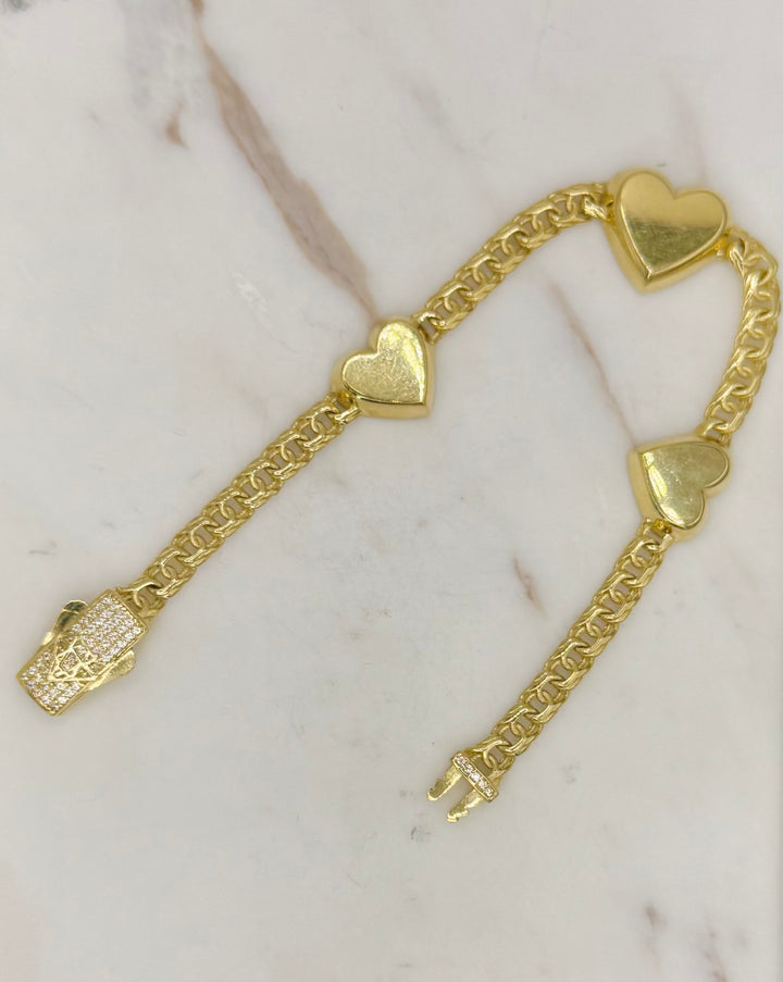 10K Y/G CHINO TRIPLE HEART BRACELET