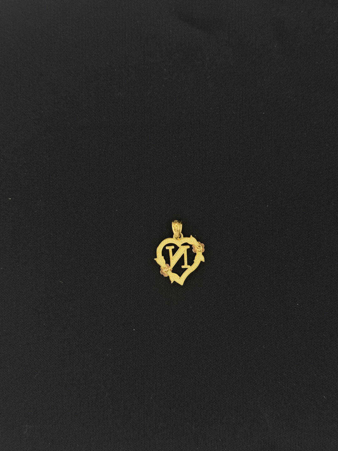10K GOLD N INITIAL PENDANT