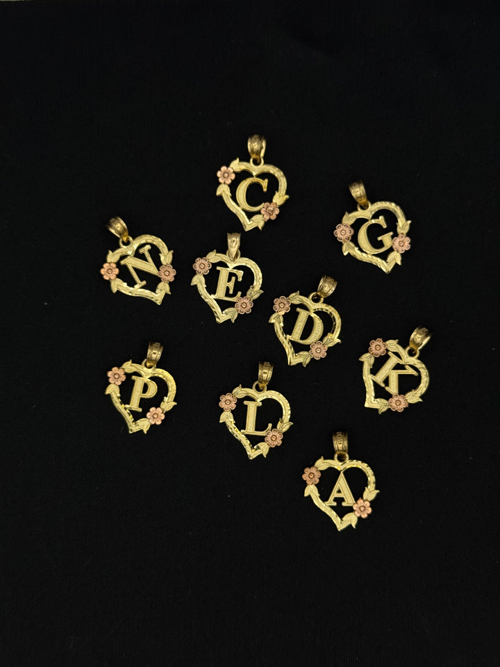 10K GOLD N INITIAL PENDANT