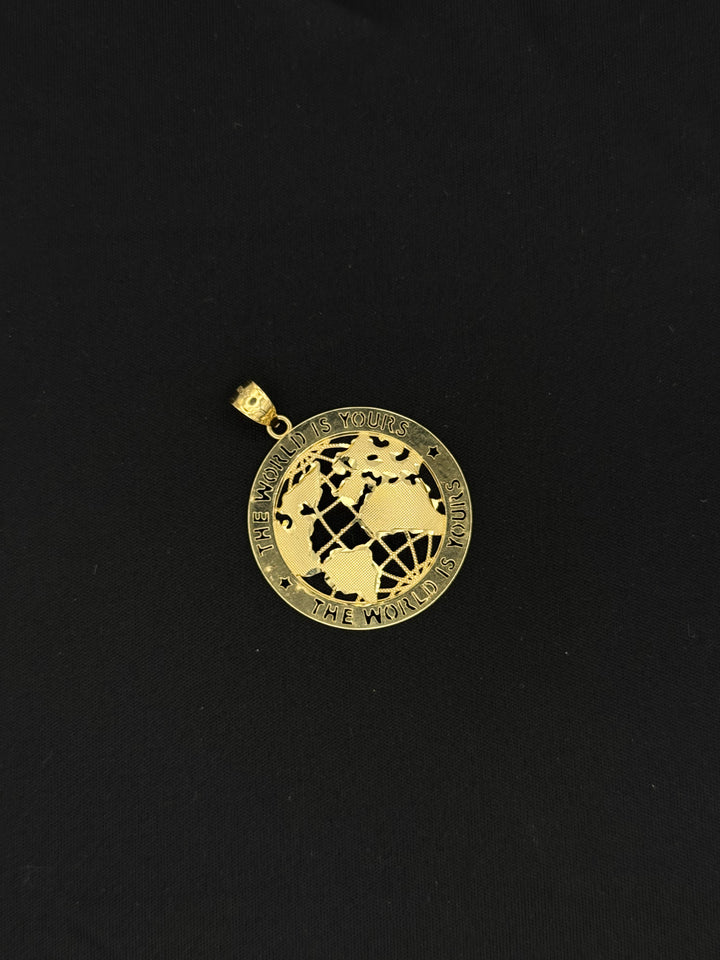 10K GOLD WORLD IS YOURS PENDANT