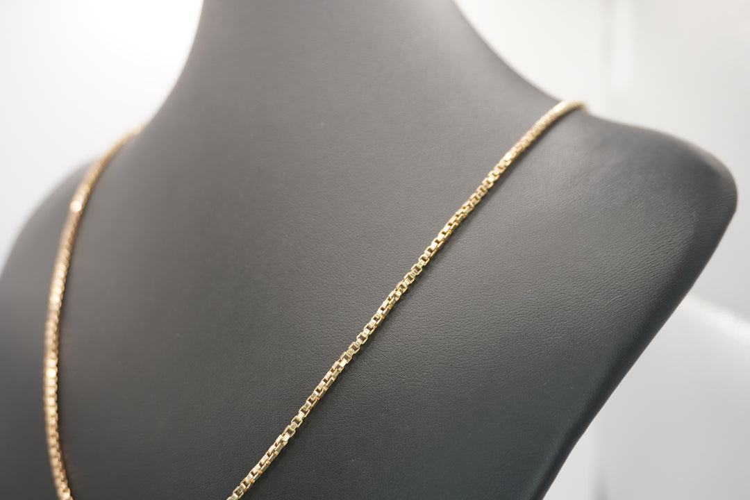 10K YELLOW GOLD BOX CHAIN
