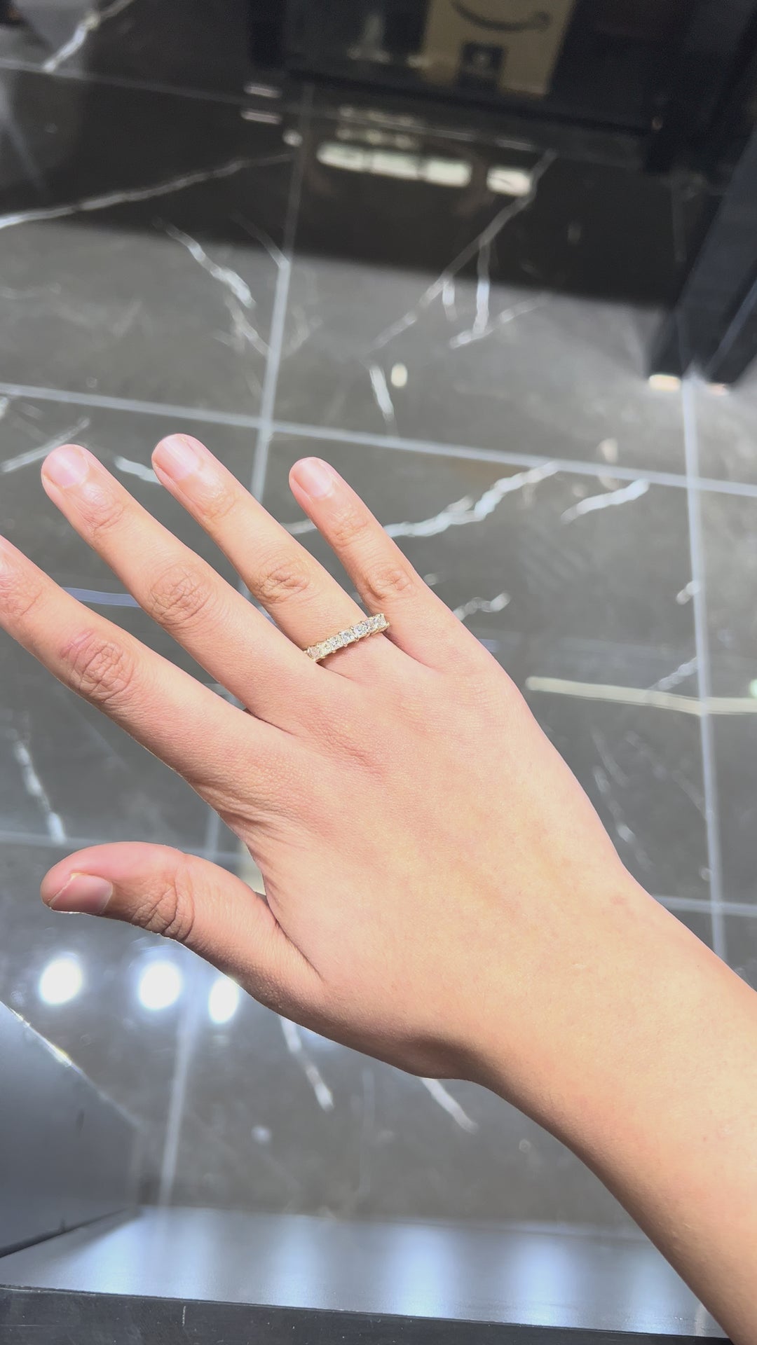 14K YELLOW GOLD DIAMOND-PRINCESS CUT ETERNITY RING