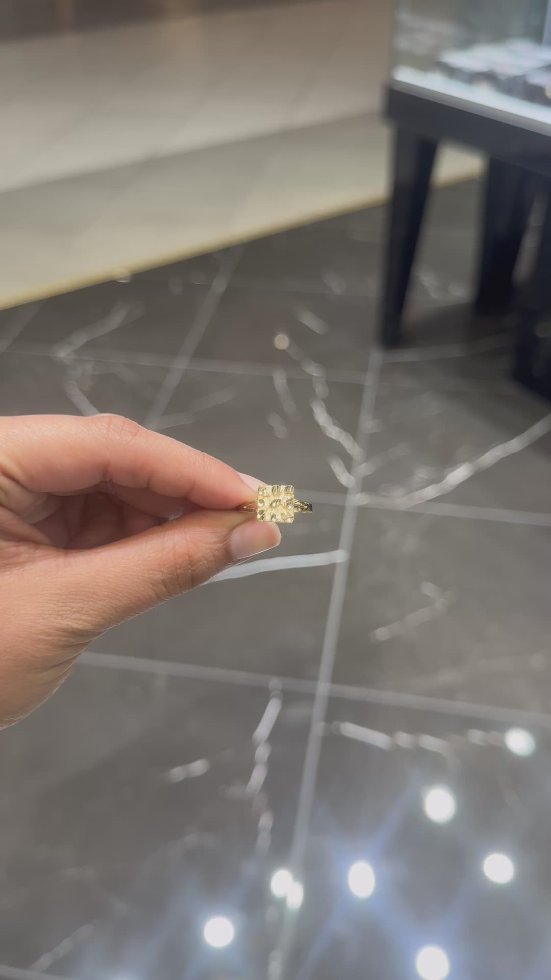 10K SQUARE NUGGET RING