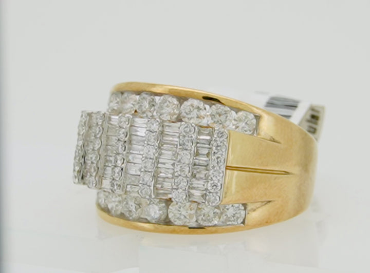 10K YELLOW GOLD 2.00 CTW  DIAMOND RING