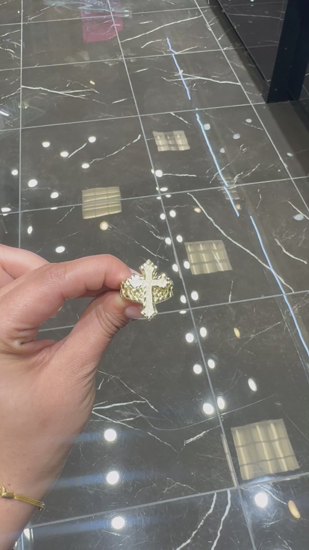 10K CROSS NUGGET PENDANT