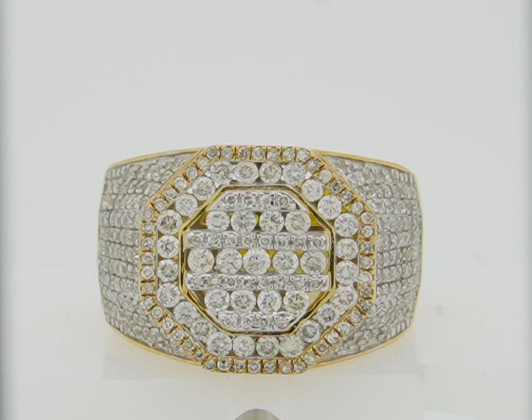10K YELLOW GOLD 2.24 CTW  DIAMOND RING