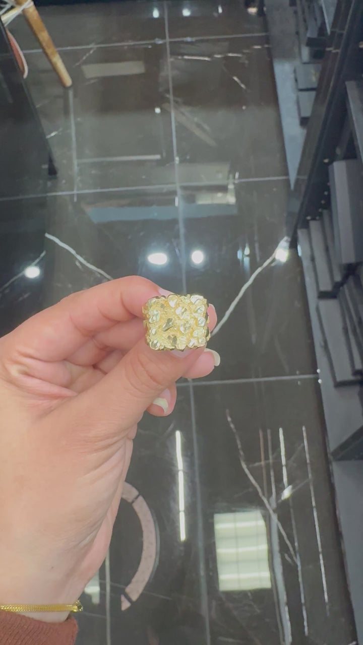 10K SQUARE NUGGET RING