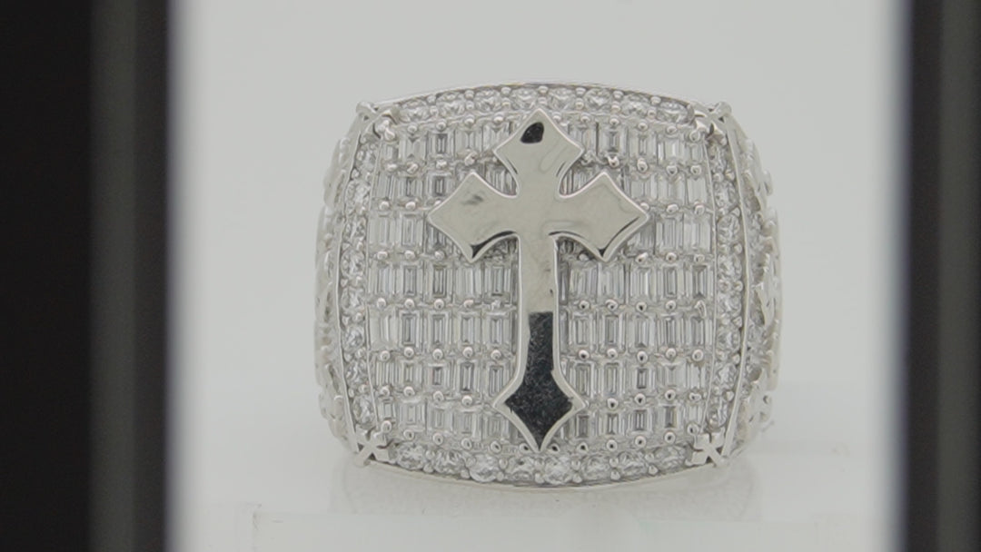 925S SILVER MOISSANITE CROSS RING
