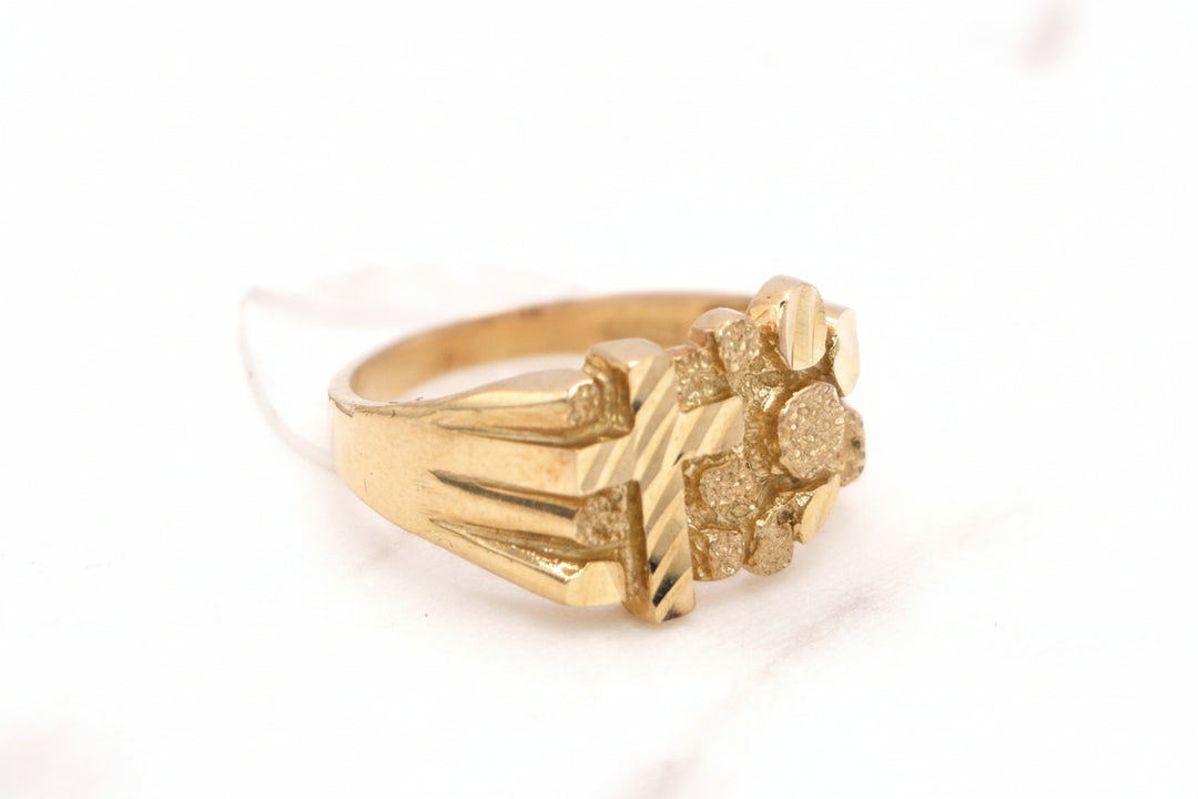 10K  NUGGET RING WITH CROSS